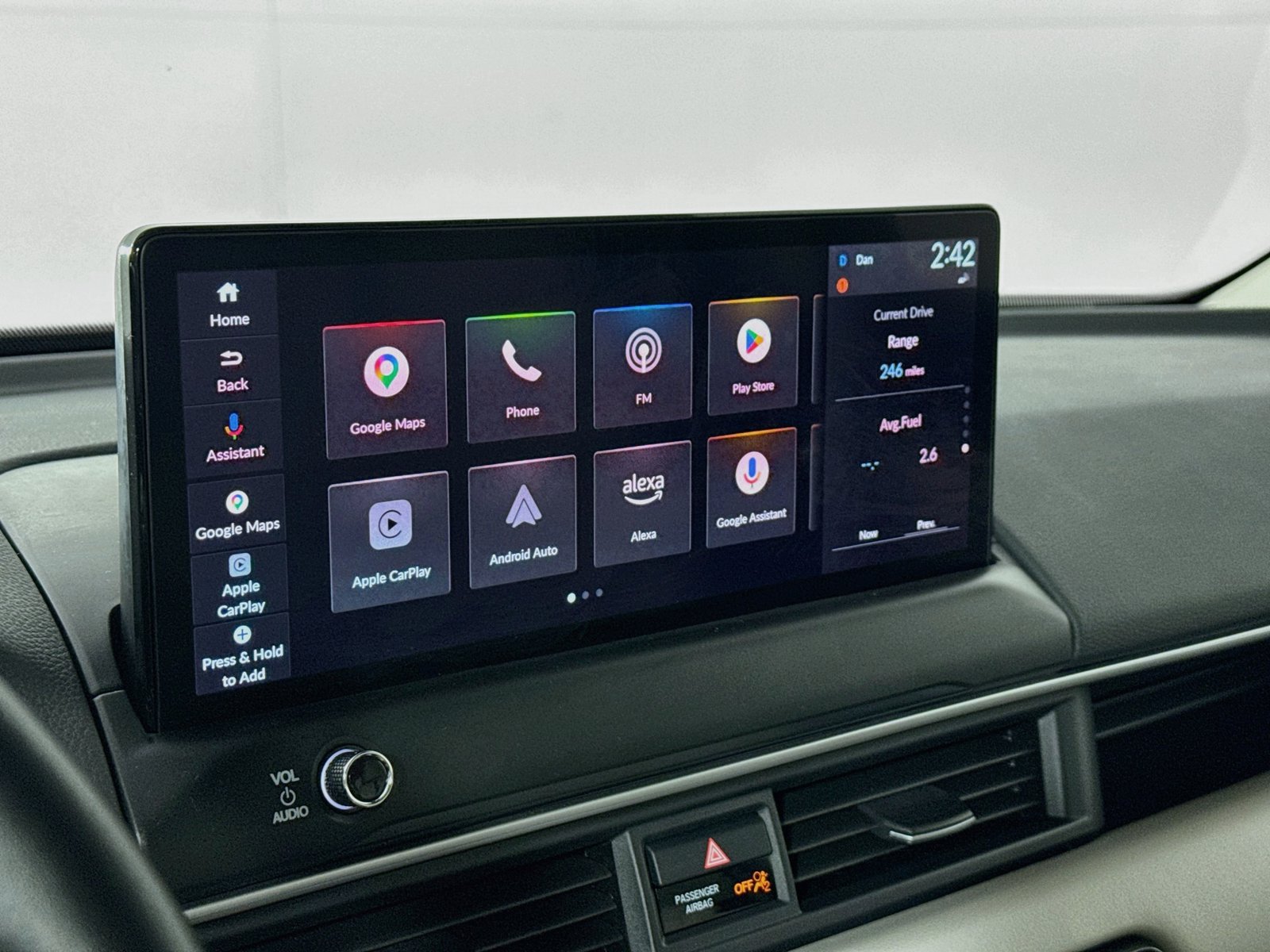 Used 2026 Honda Pilot Touring image 14