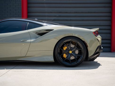 Used 2020 Ferrari F8 Tributo RWD image 16