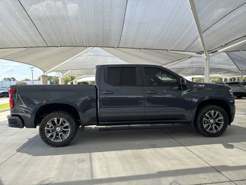 Used 2022 Chevrolet Silverado 1500 RST AWD/4WD image 6
