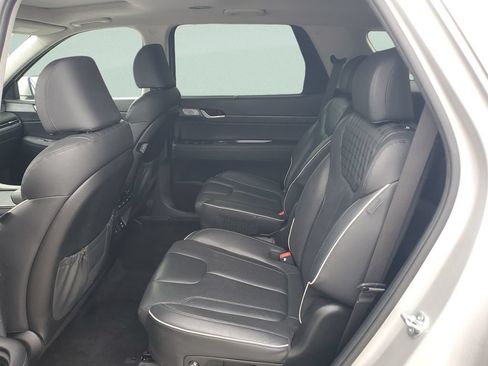 Used 2024 Hyundai Palisade Limited AWD/4WD image 18