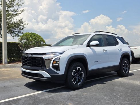 New 2027 Chevrolet Equinox ACTIV w/ Safety and Technology Package FWD image 2