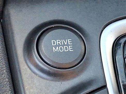 Used 2019 Hyundai Kona SEL image 22