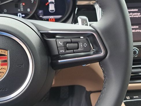 New 2026 Porsche Macan image 29