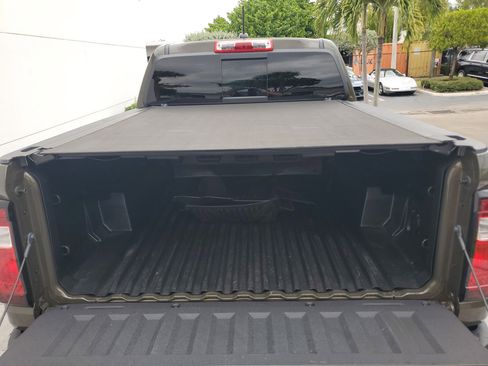 Used 2024 GMC Canyon AT4 w/ LPO, Off Road Lift Package image 9