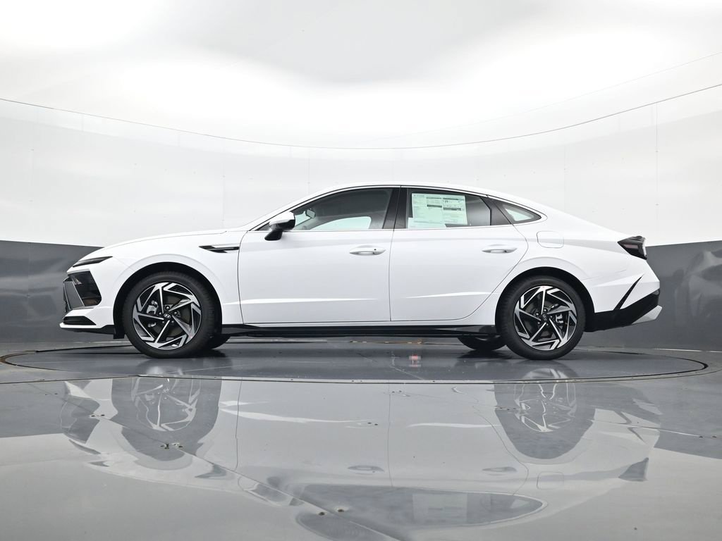New 2026 Hyundai Sonata SEL FWD image 28