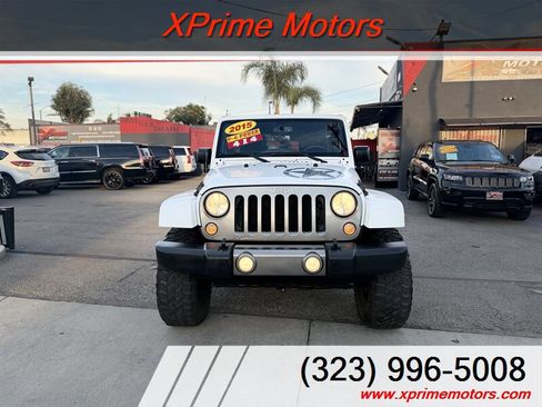 Used 2015 Jeep Wrangler Unlimited Sport AWD/4WD image 2