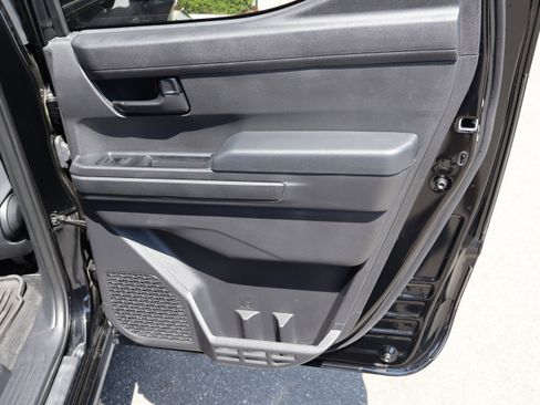 Used 2025 Toyota Tacoma SR5 image 35