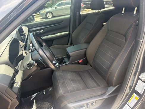 Used 2023 Honda CR-V Sport image 11