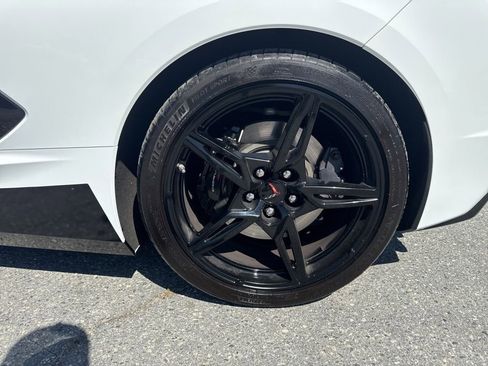 Used 2022 Chevrolet Corvette Stingray Preferred Cpe w/ Z51 Performance Package image 26