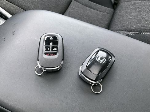 Used 2023 Honda Accord EX image 15