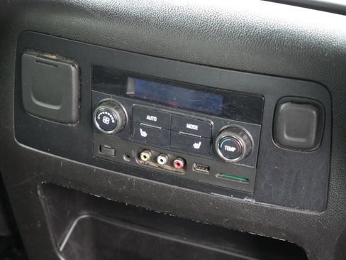 Used 2016 Chevrolet Tahoe LTZ image 35