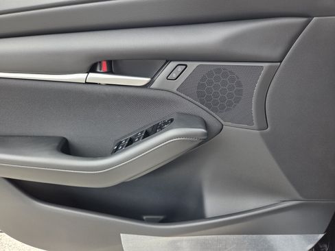 New 2026 MAZDA MAZDA3 s FWD image 16