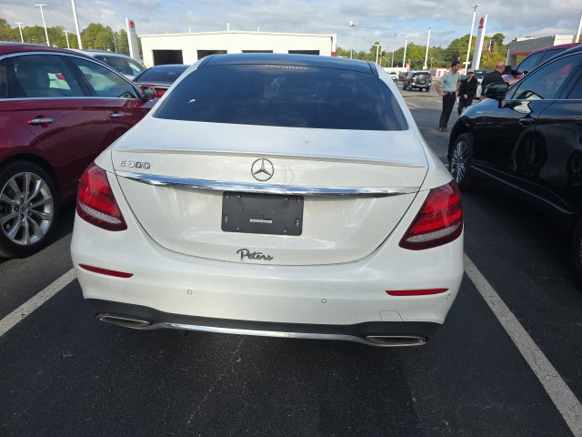 Used 2018 Mercedes-Benz E 300 image 7