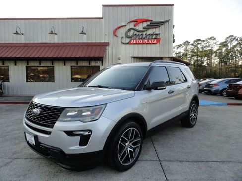 Used 2019 Ford Explorer Sport image 1
