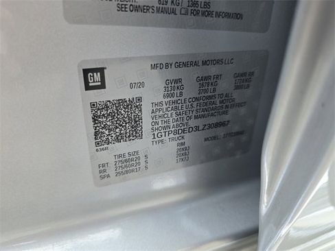 Used 2020 GMC Sierra 1500 SLT w/ SLT Premium Plus Package image 32