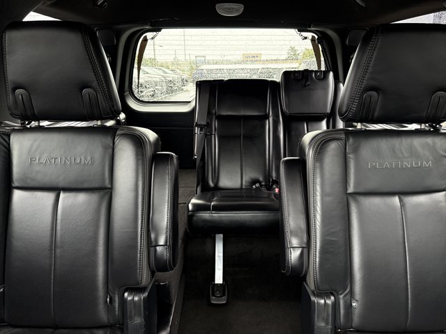 Used 2017 Ford Expedition Platinum AWD/4WD image 22