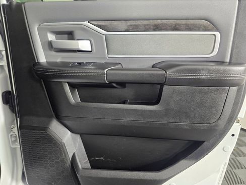 Used 2023 RAM 3500 Big Horn w/ Level 1 Equipment Group image 40