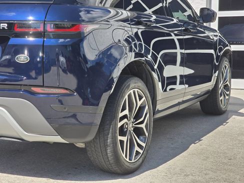 Used 2021 Land Rover Range Rover Evoque SE AWD/4WD image 38
