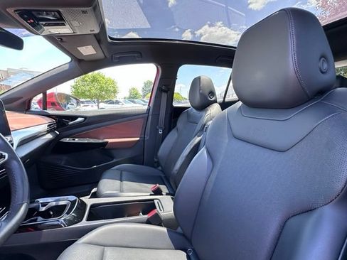 Used 2021 Volkswagen ID.4 Pro S w/ Gradient Package AWD/4WD image 29