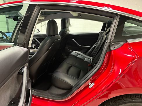 Used 2020 Tesla Model 3 Long Range AWD/4WD image 20