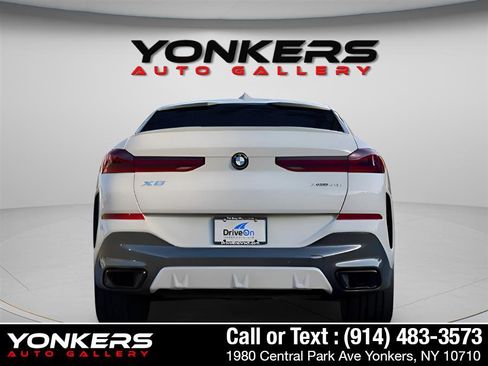 Used 2022 BMW X6 xDrive40i w/ Executive Package image 9