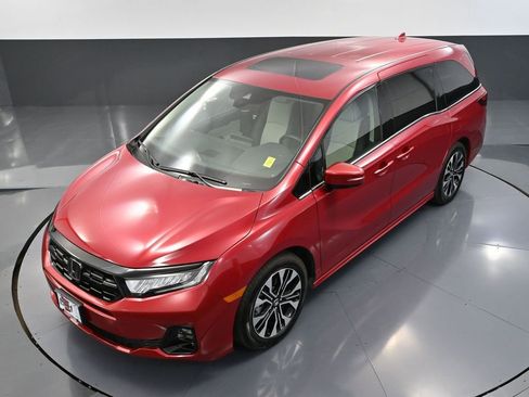 Used 2025 Honda Odyssey Elite image 67
