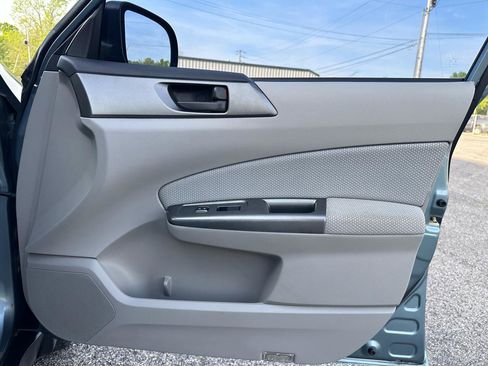 Used 2011 Subaru Forester 2.5X w/ Popular Equipment Group 1A image 32