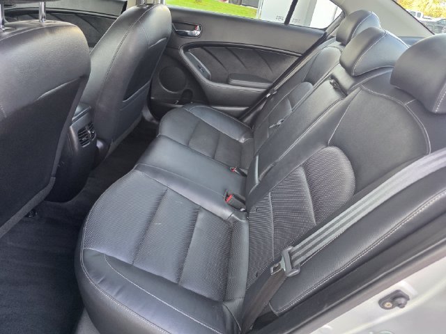 Used 2017 Kia Forte EX w/ EX Premium Plus Package FWD image 19