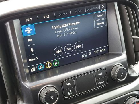 Used 2021 Chevrolet Colorado LT w/ LT Convenience Package image 16