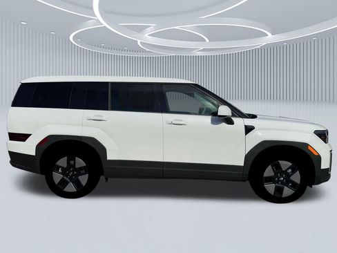New 2026 Hyundai Santa Fe SE FWD image 9