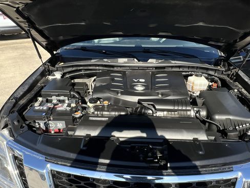 Used 2020 Nissan Armada Platinum w/ Captain's Chairs Package image 29