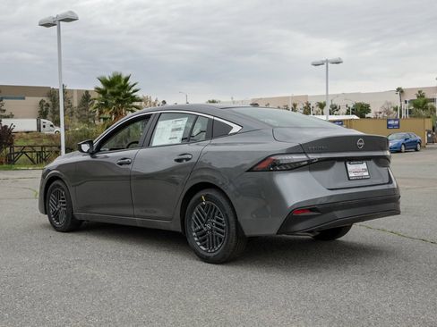 New 2026 Nissan Sentra SV image 6