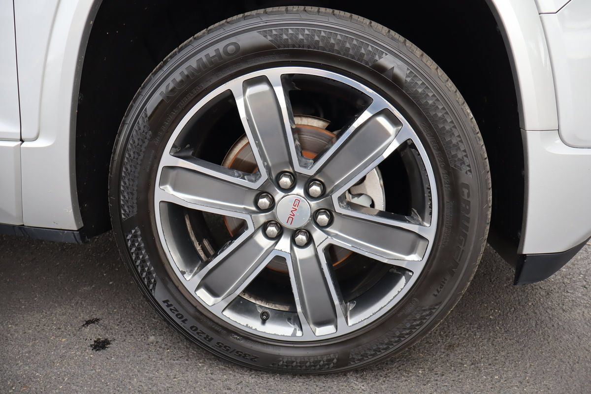Used 2017 GMC Acadia Denali AWD/4WD image 46
