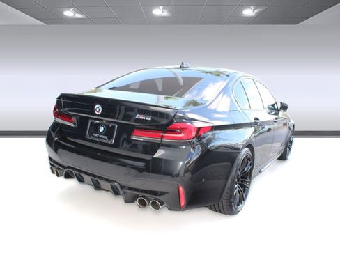 Used 2023 BMW M5 AWD/4WD image 9