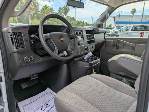 New 2025 Chevrolet Express 3500 w/ Power Convenience Package image 19