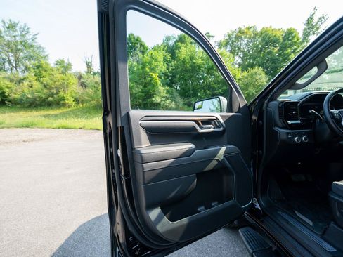 Used 2022 GMC Sierra 1500 Elevation AWD/4WD image 10