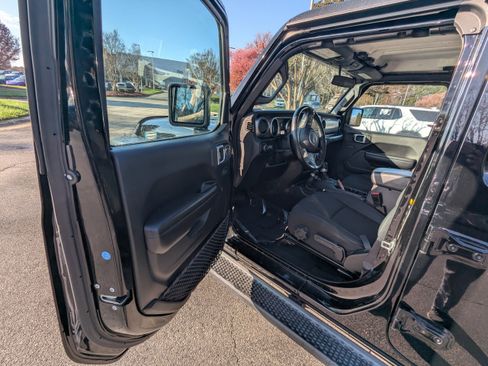 Used 2020 Jeep Wrangler Unlimited Sport S image 8