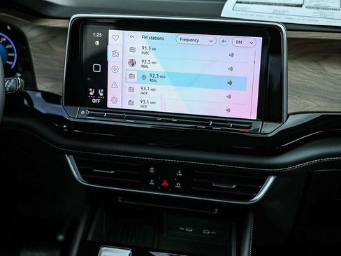 New 2026 Volkswagen Atlas SE image 23