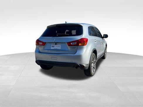 Used 2017 Mitsubishi Outlander Sport LE FWD image 5
