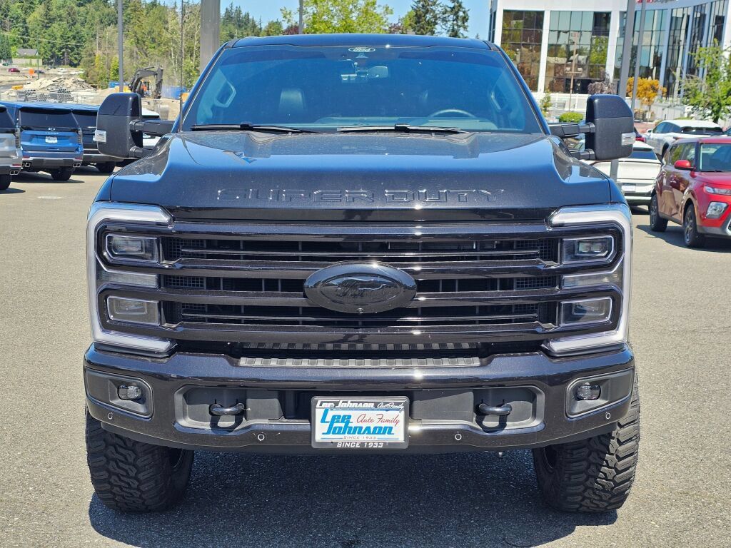 Used 2026 Ford F350 Platinum AWD/4WD image 2