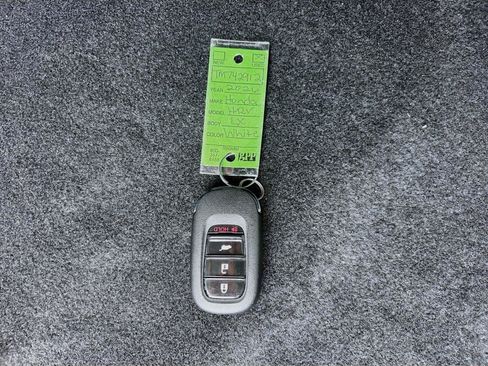 Certified 2026 Honda HR-V LX image 34