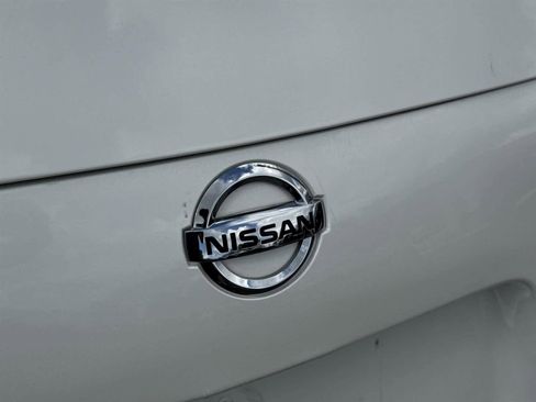 Used 2013 Nissan 370Z Coupe image 10