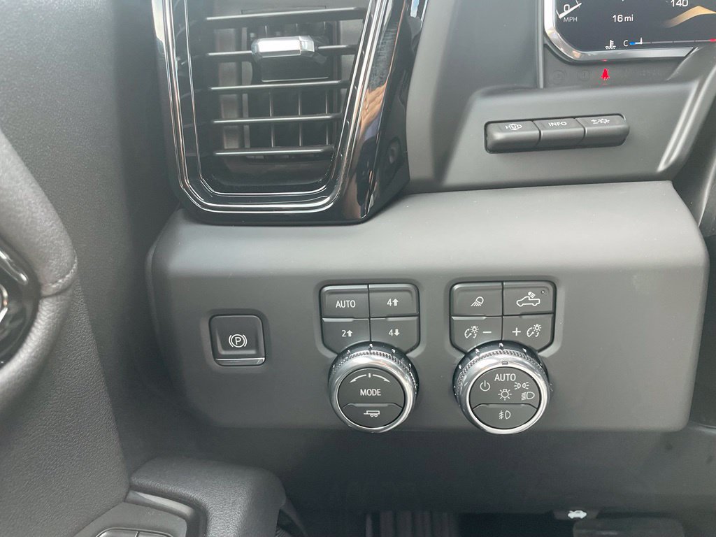 New 2026 GMC Sierra 1500 AT4 w/ AT4 Premium Package AWD/4WD image 15