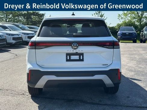 New 2026 Volkswagen Tiguan SE AWD/4WD image 6