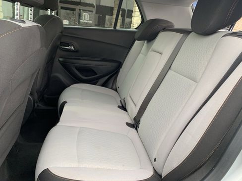 Used 2020 Chevrolet Trax LS w/ Tint and Cruise Package image 16