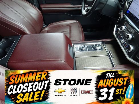 Used 2022 Ford Expedition Limited AWD/4WD image 17
