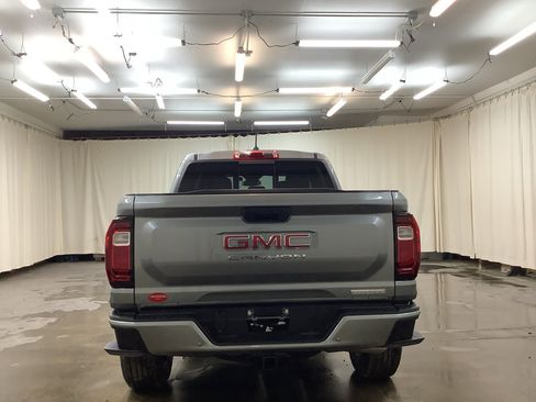 New 2026 GMC Canyon Elevation image 7