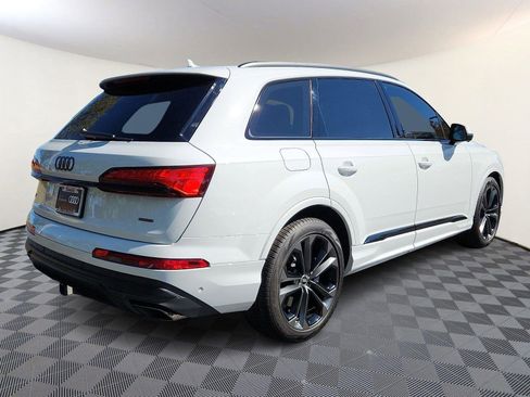 Used 2025 Audi Q7 3.0T Prestige w/ Prestige Package image 6