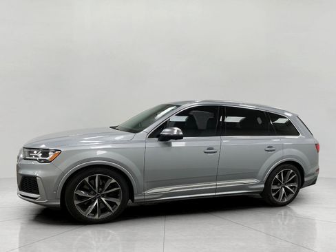 Used 2023 Audi SQ7 Prestige AWD/4WD image 11