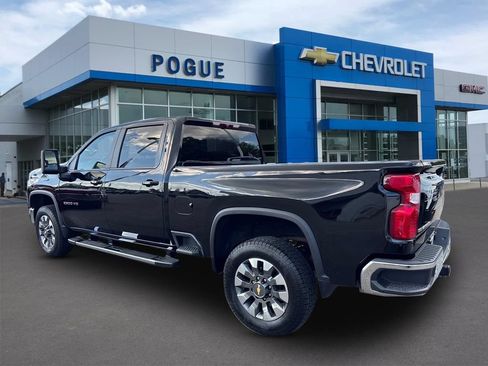 Used 2024 Chevrolet Silverado 2500 LT w/ All Star Edition AWD/4WD image 3